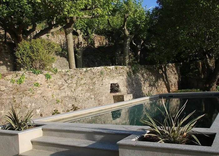 Palazzu Nicrosi 招待所 3*