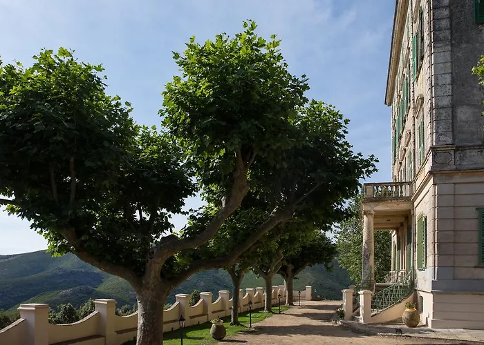 Palazzu Nicrosi 招待所 Rogliano